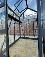 ELITE Greenhouse Compact 4'5 x 4'3. On display