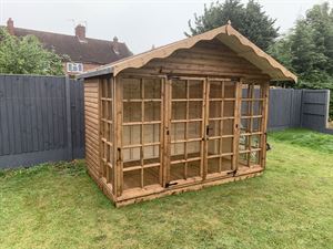 WOODHALL SPA SUMMERHOUSES